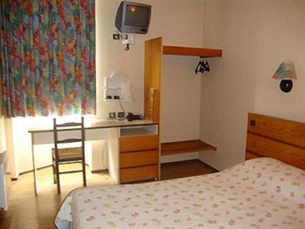 Hotel Ibis Styles Paris Hippodrome De Vincennes Joinville-le-Pont Zewnętrze zdjęcie